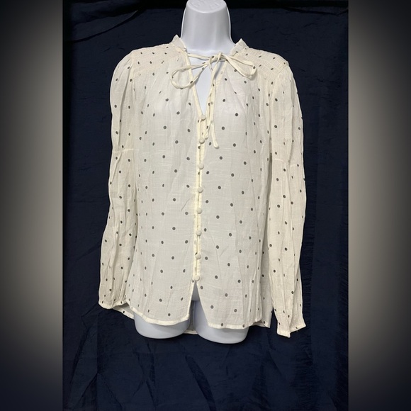 Moon River Women’s Polka Dot Long Sleeve Button Down Blouse Size Large - Picture 1 of 5